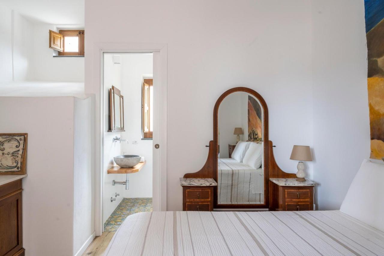 Iancura - B&B Di Design A Salina Santa Marina Salina Extérieur photo