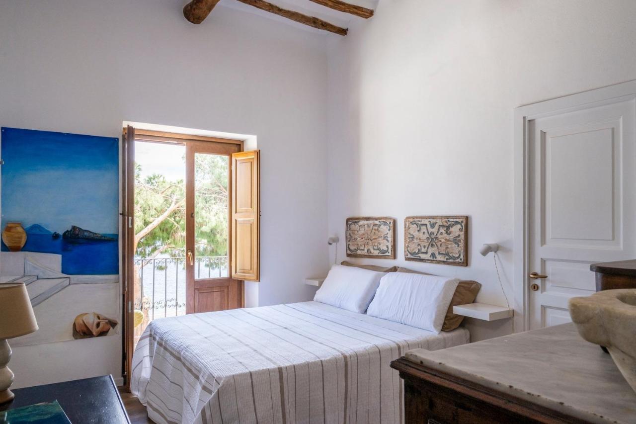 Iancura - B&B Di Design A Salina Santa Marina Salina Extérieur photo