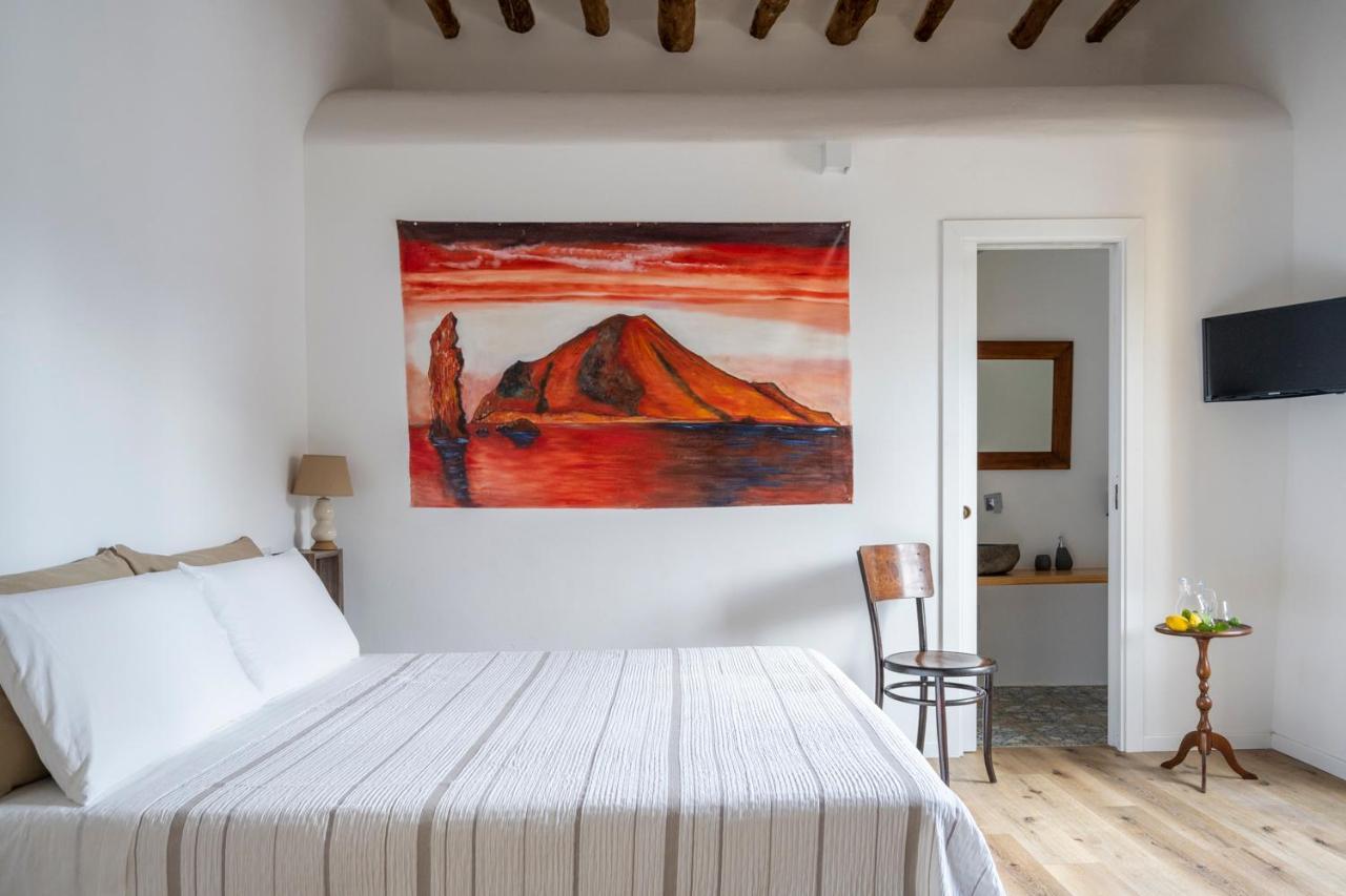 Iancura - B&B Di Design A Salina Santa Marina Salina Extérieur photo